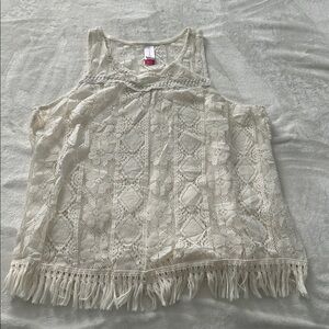 No Boundaries Ivory Lace Top Size XL